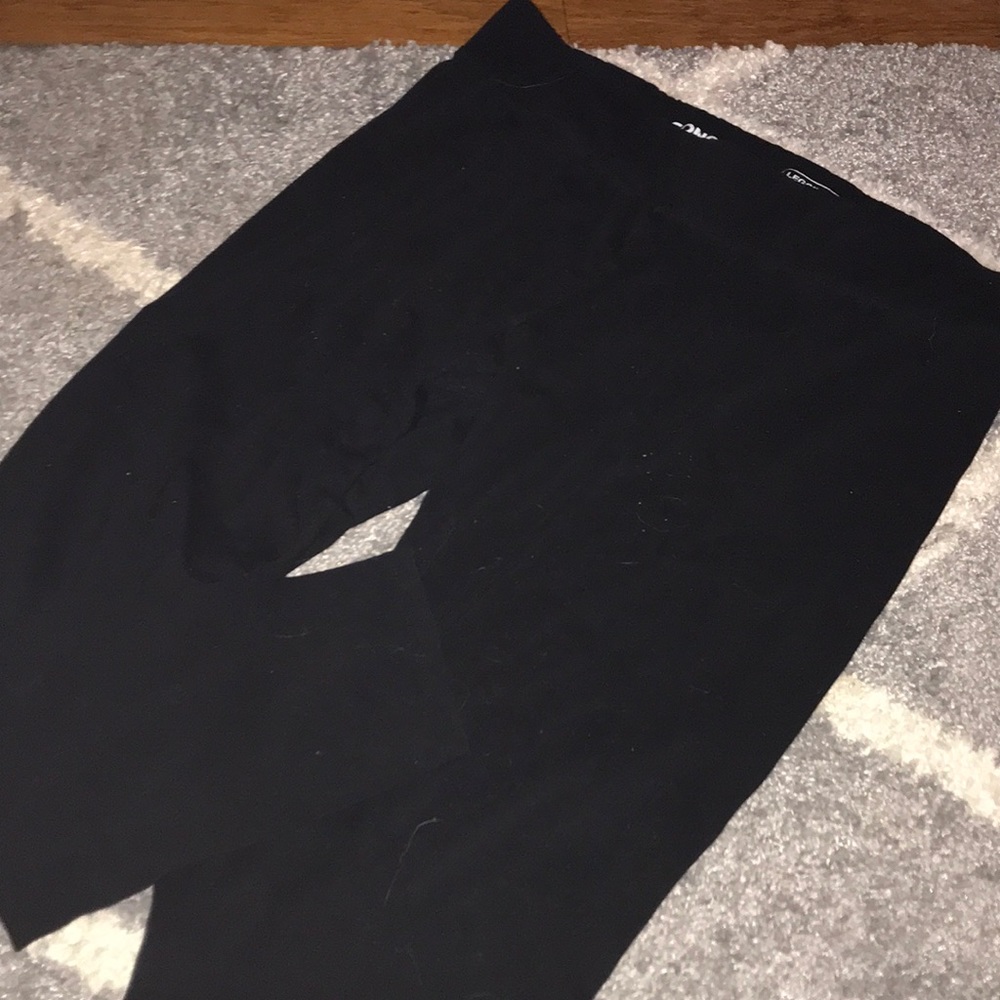Black leggings